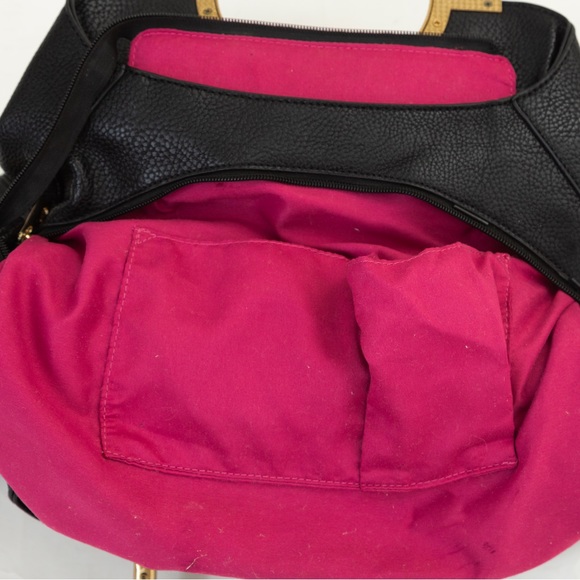 Statement bag black with rosette floral accent - Picture 16 of 16